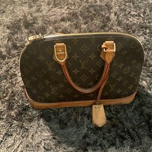 LV used handbag